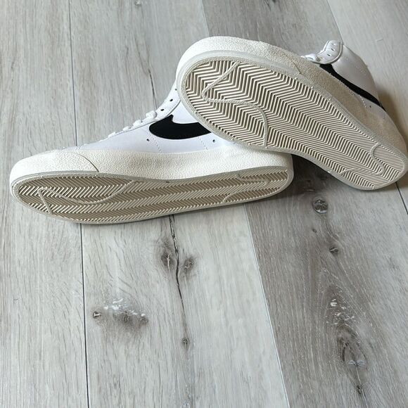 Nike Blazer Mid '77 Women's Shoes‎ Size 10 Mens Size 8.5 New in box - Picture 12 of 14